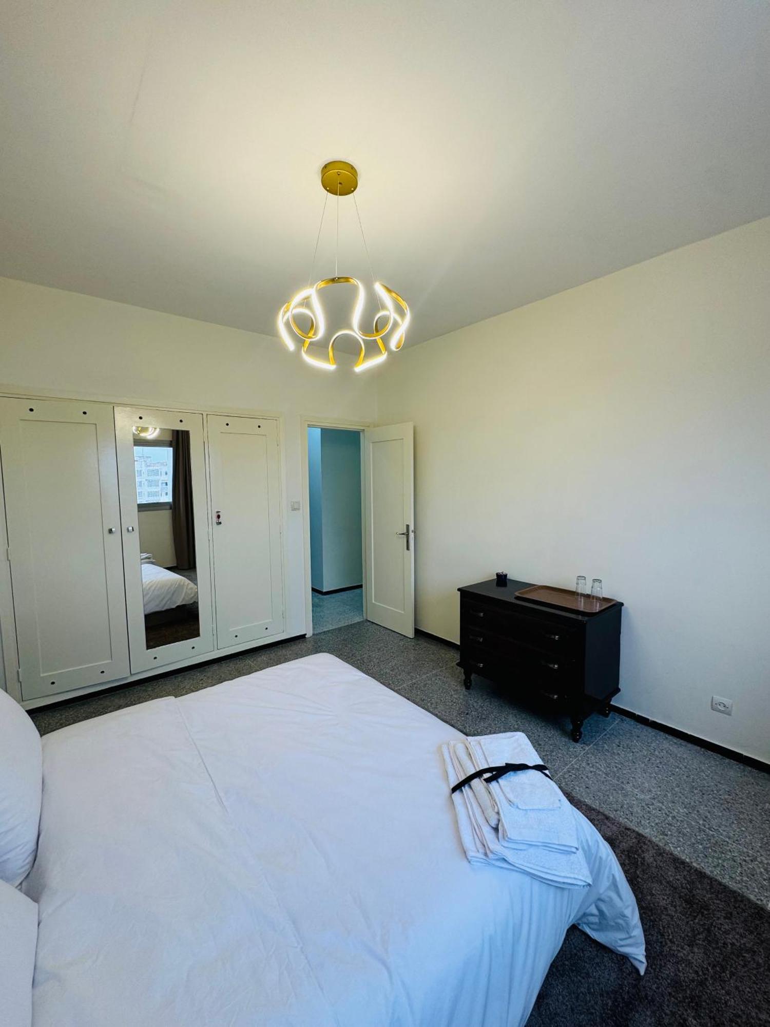 Appartement Spacieux - Bd Anfa Casablanca Eksteriør billede