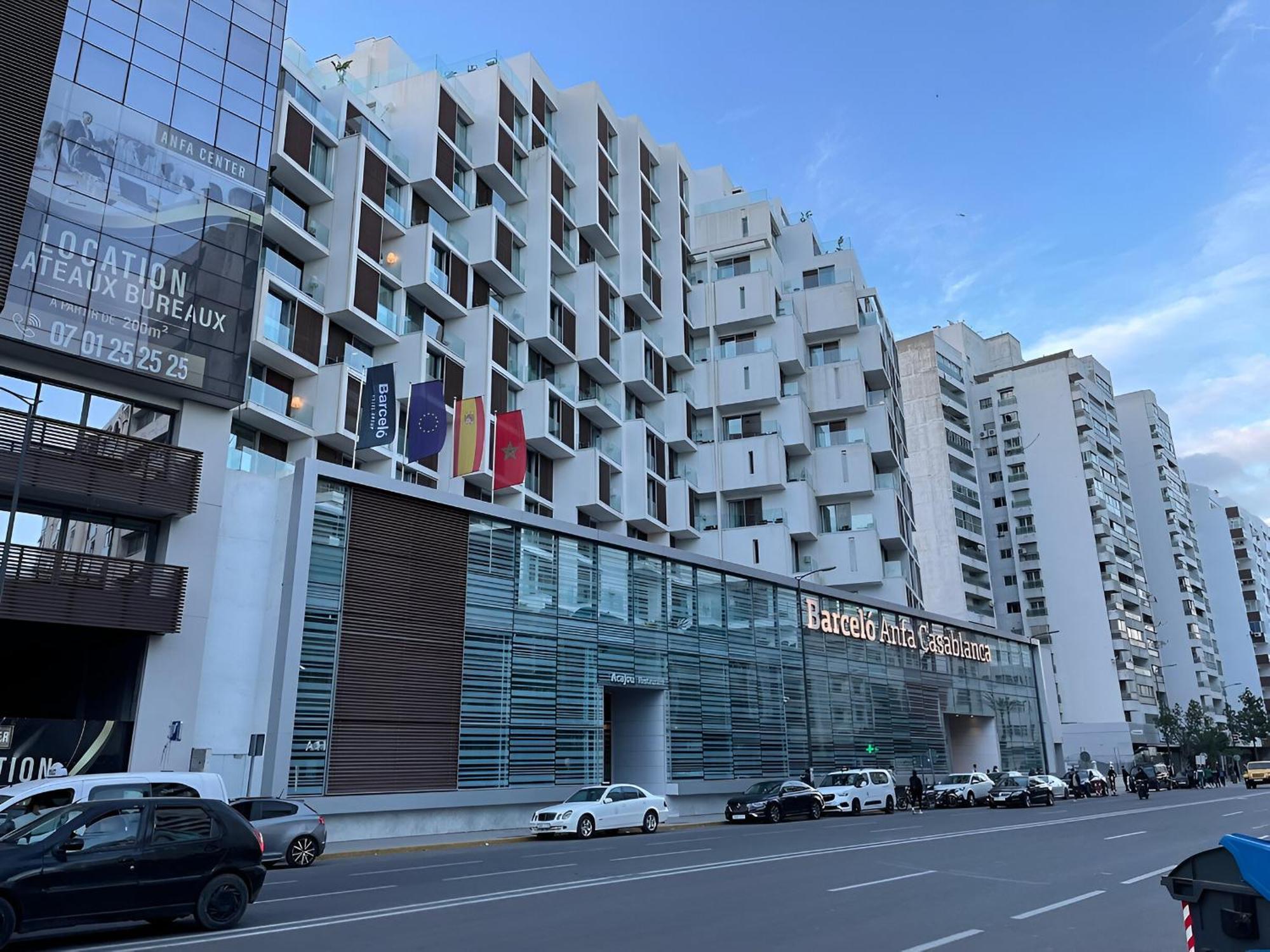 Appartement Spacieux - Bd Anfa Casablanca Eksteriør billede